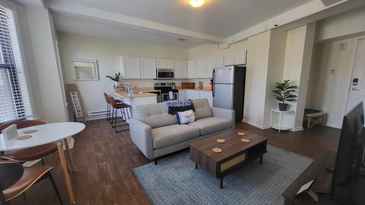 Amazing 1 Bedroom Apt In City Center Детройт Екстериор снимка